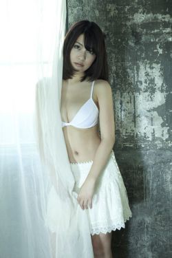 漂亮娇妻出轨沦陷